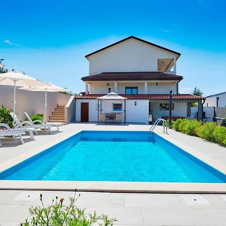 Burići Holiday House Emma מראה חיצוני תמונה